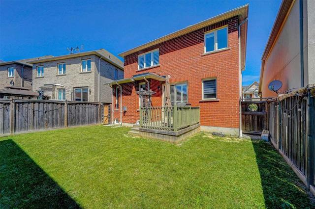 38 Vandervoort Dr, House detached with 3 bedrooms, 4 bathrooms and 3 parking in Richmond Hill ON | Image 22