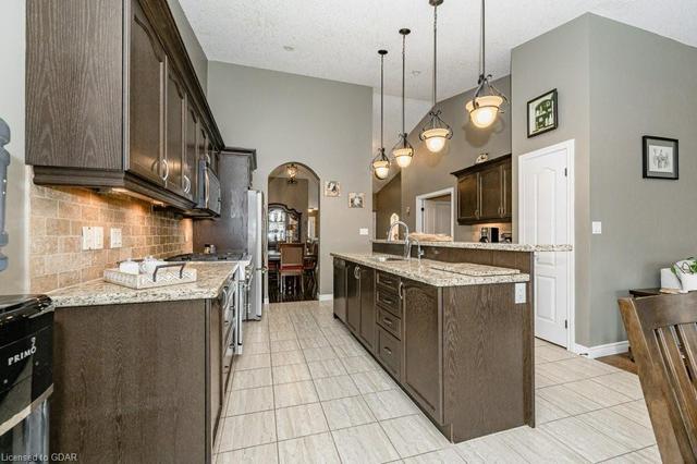 56 Bowen Drive, House detached with 3 bedrooms, 2 bathrooms and null parking in Guelph ON | Image 5