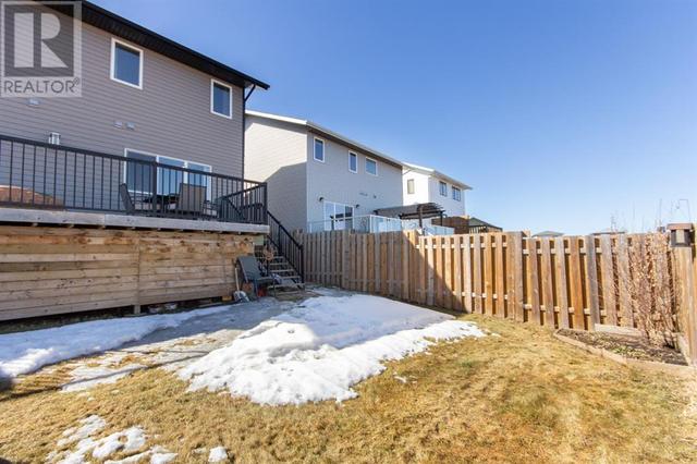 624 Robinson Avenue, House detached with 4 bedrooms, 2 bathrooms and 4 parking in Penhold AB | Image 44