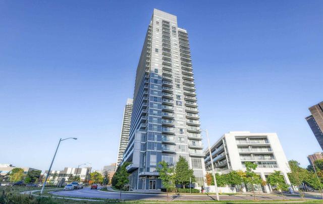 ph 7 - 30 Heron's Hill Way, Condo with 2 bedrooms, 2 bathrooms and 1 parking in Toronto ON | Image 1
