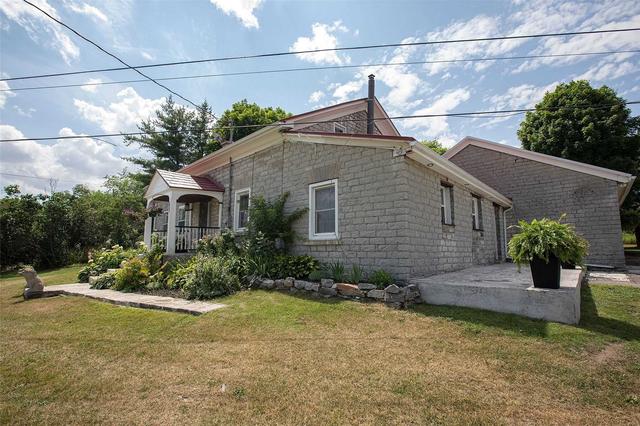 2043 Sydenham Rd, House detached with 3 bedrooms, 2 bathrooms and 9 parking in Kingston ON | Image 34