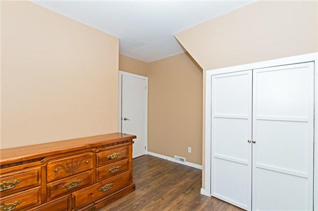 205 Glendale Ave N, House detached with 3 bedrooms, 1 bathrooms and 1 parking in Hamilton ON | Image 8
