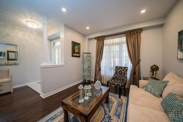 89 Maple Ridge Cres, House detached with 4 bedrooms, 4 bathrooms and 3 parking in Markham ON | Image 23