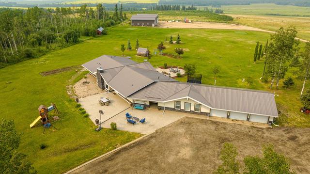 10 - 5136 Township Road 760, House detached with 5 bedrooms, 3 bathrooms and 20 parking in Saddle Hills County AB | Image 6