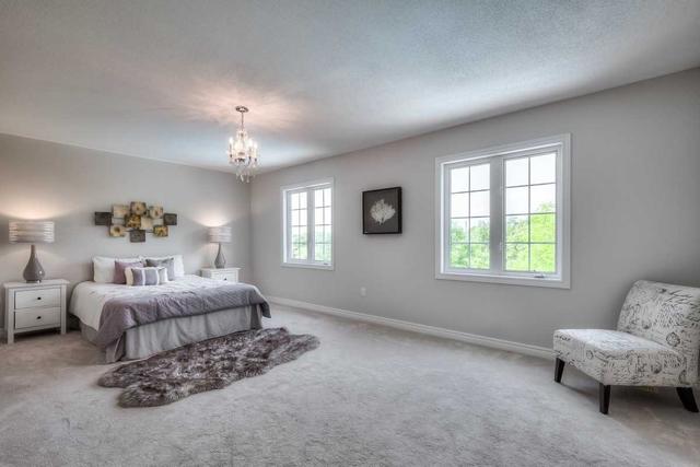 4 Joshua Blvd, House detached with 4 bedrooms, 3 bathrooms and 4 parking in Whitby ON | Image 16