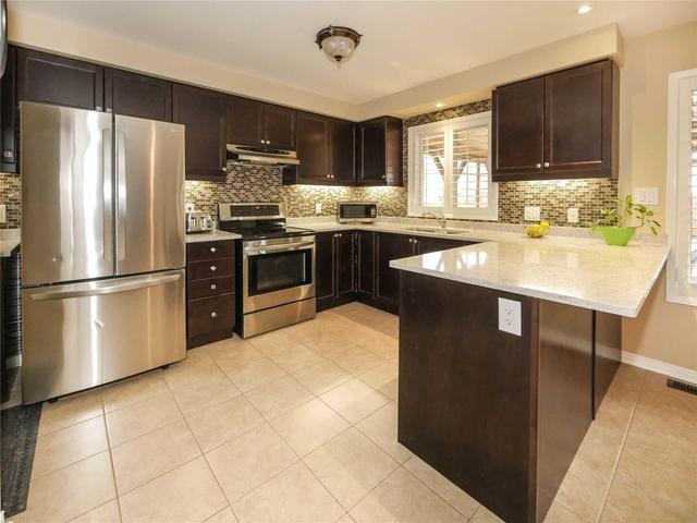 821 Miller Park Ave, House detached with 3 bedrooms, 4 bathrooms and 2 parking in Bradford West Gwillimbury ON | Image 13