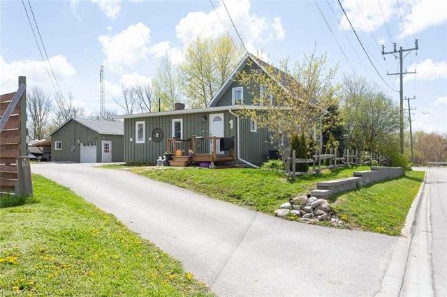 1 Needham St, House detached with 4 bedrooms, 4 bathrooms and 11 parking in Kawartha Lakes ON | Image 12