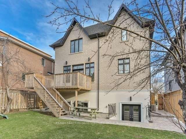 136 Almore Ave N, House detached with 4 bedrooms, 5 bathrooms and 6 parking in Toronto ON | Image 13