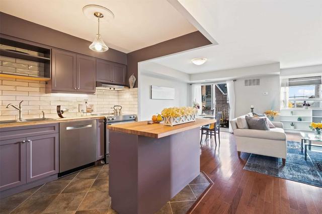 305 - 32 Tannery St, Condo with 2 bedrooms, 2 bathrooms and 1 parking in Mississauga ON | Image 11