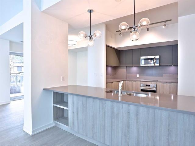 th4 - 223 St Clair Ave W, Townhouse with 3 bedrooms, 3 bathrooms and 2 parking in Toronto ON | Image 10