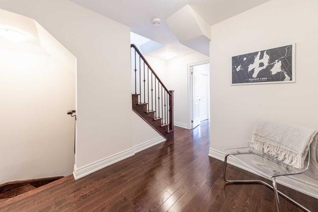 8 - 20 Hargrave Lane, Townhouse with 3 bedrooms, 3 bathrooms and 1 parking in Toronto ON | Image 21