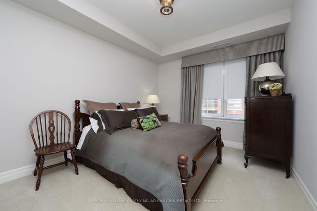th 5 - 21 Burkebrook Pl, Townhouse with 3 bedrooms, 3 bathrooms and 2 parking in Toronto ON | Image 9