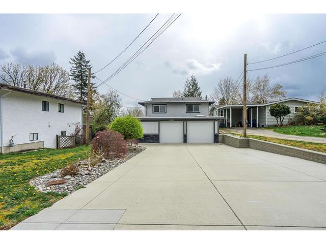 33360 Whidden Avenue, House detached with 3 bedrooms, 3 bathrooms and 6 parking in Mission BC | Image 2