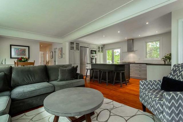 133 Elgin St, House detached with 3 bedrooms, 2 bathrooms and 5 parking in Hamilton ON | Image 6