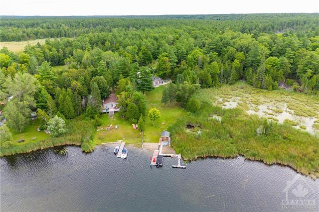 259 3 Mile Bay Road, House detached with 2 bedrooms, 2 bathrooms and 8 parking in Lanark Highlands ON | Image 27