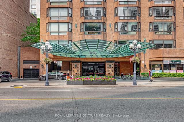 1903 - 1166 Bay St, Condo with 2 bedrooms, 2 bathrooms and 1 parking in Toronto ON | Image 22