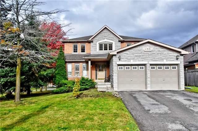 355 Carruthers Ave, House detached with 4 bedrooms, 3 bathrooms and 2 parking in Newmarket ON | Image 2