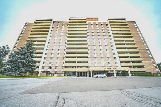 404 - 120 Dundalk Dr, Condo with 2 bedrooms, 1 bathrooms and 1 parking in Toronto ON | Image 1