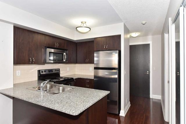 401 - 1070 Sheppard Ave W, Condo with 1 bedrooms, 2 bathrooms and 1 parking in Toronto ON | Image 25
