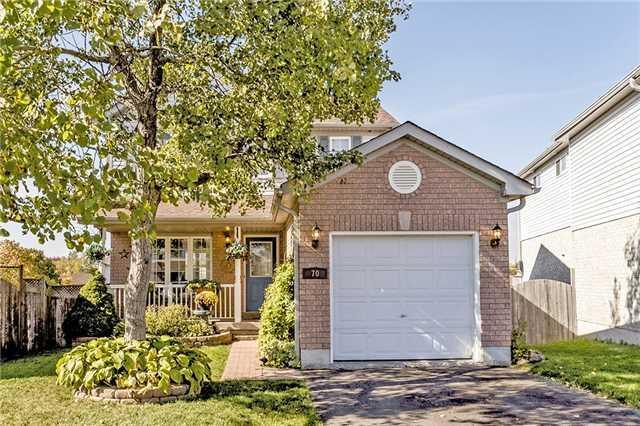 70 Heritage Crt, House detached with 3 bedrooms, 2 bathrooms and 2 parking in Barrie ON | Image 1