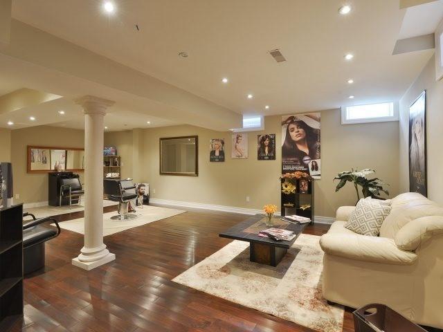 25 Brower Ave, House detached with 4 bedrooms, 4 bathrooms and 4 parking in Richmond Hill ON | Image 17