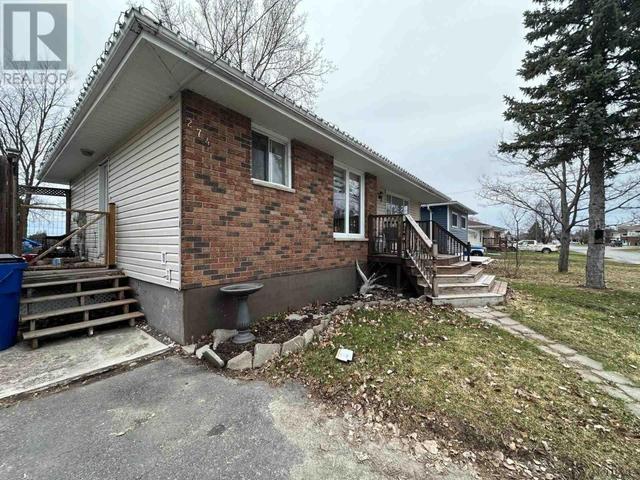 274 Mckelvie St, House detached with 3 bedrooms, 2 bathrooms and null parking in Temiskaming Shores ON | Image 27
