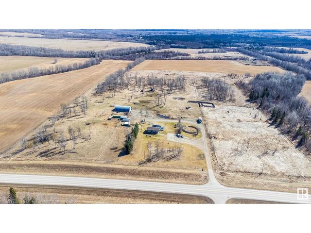 56107 Hwy 32, House detached with 3 bedrooms, 2 bathrooms and null parking in Yellowhead County AB | Image 10