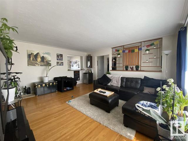 7312 79 Av Nw, House other with 5 bedrooms, 2 bathrooms and null parking in Edmonton AB | Image 7