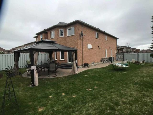 57 Brightsview Dr, House semidetached with 3 bedrooms, 3 bathrooms and 3 parking in Richmond Hill ON | Image 15