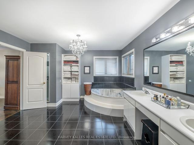 30 Bowring Walk, House detached with 4 bedrooms, 5 bathrooms and 6 parking in Toronto ON | Image 14