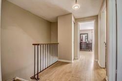 140 Burrows Hall Blvd, Townhouse with 3 bedrooms, 2 bathrooms and 1 parking in Toronto ON | Image 3