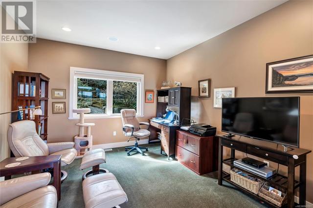 759 Sea Dr, House detached with 4 bedrooms, 4 bathrooms and 8 parking in Central Saanich BC | Image 26