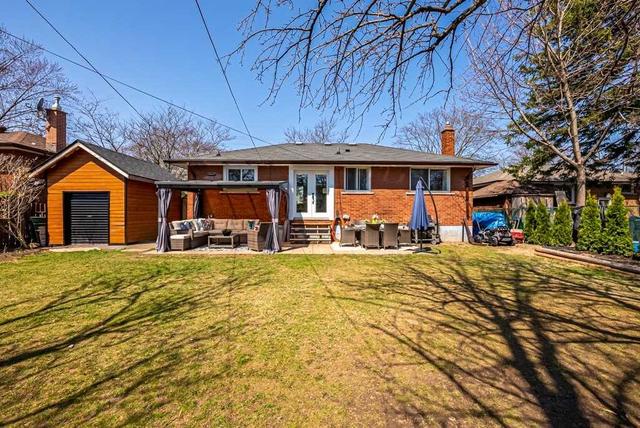 5382 Spruce Ave, House detached with 3 bedrooms, 2 bathrooms and 5 parking in Burlington ON | Image 29