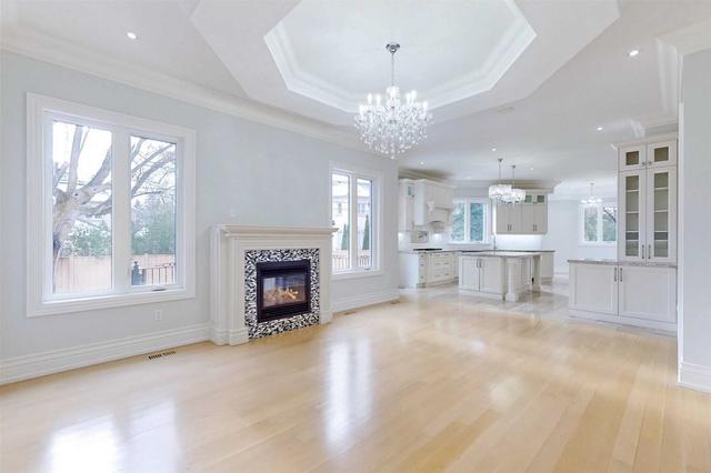 7 Malabar Pl, House detached with 5 bedrooms, 7 bathrooms and 9 parking in Toronto ON | Image 38