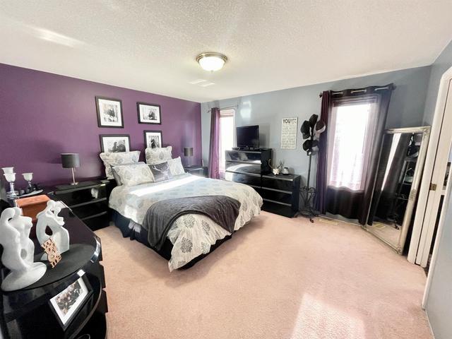 157 Huisman Crescent, House detached with 5 bedrooms, 3 bathrooms and 5 parking in Hinton AB | Image 10