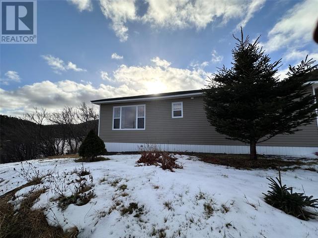 52 Dobers Road, House detached with 2 bedrooms, 1 bathrooms and null parking in Marystown NL | Image 4