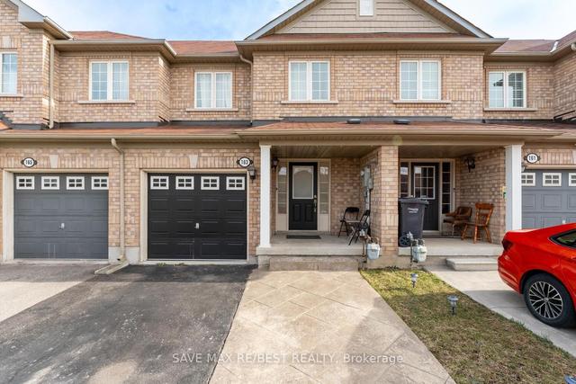 163 Crystal Glen Cres, House attached with 3 bedrooms, 3 bathrooms and 3 parking in Brampton ON | Image 1