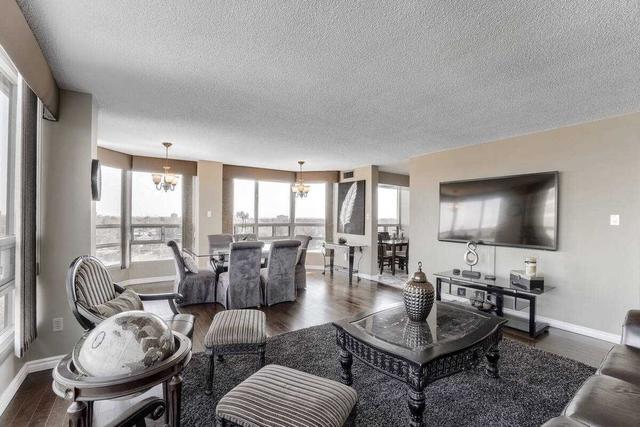 810 - 330 Mill St S, Condo with 2 bedrooms, 2 bathrooms and 2 parking in Brampton ON | Image 8