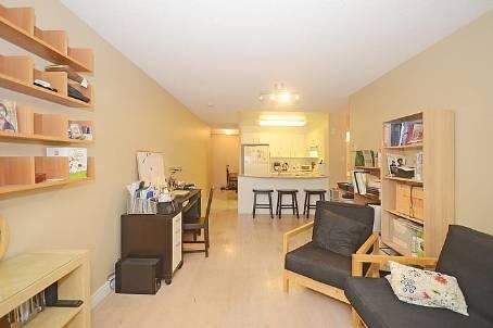 308 - 105 Victoria St, Condo with 1 bedrooms, 1 bathrooms and 1 parking in Toronto ON | Image 2