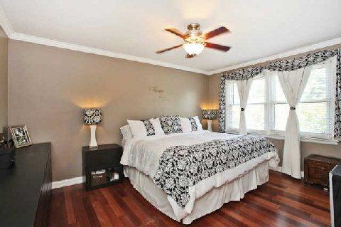4178 New St, House detached with 5 bedrooms, 2 bathrooms and 6 parking in Burlington ON | Image 9