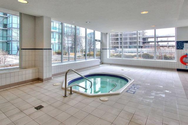 lph2 - 4065 Brickstone Mews, Condo with 2 bedrooms, 2 bathrooms and 1 parking in Mississauga ON | Image 10