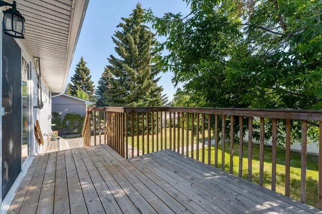 816 Canna Crescent Sw, House detached with 4 bedrooms, 3 bathrooms and 4 parking in Calgary AB | Image 5