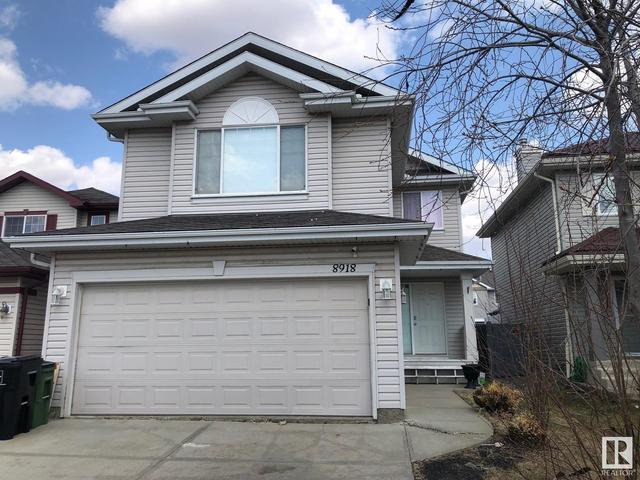 8918 5 Av Sw, House detached with 4 bedrooms, 2 bathrooms and 4 parking in Edmonton AB | Image 2