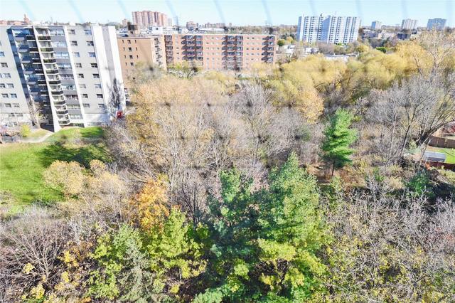 1010 - 2245 Eglinton Ave E, Condo with 2 bedrooms, 1 bathrooms and 1 parking in Toronto ON | Image 24