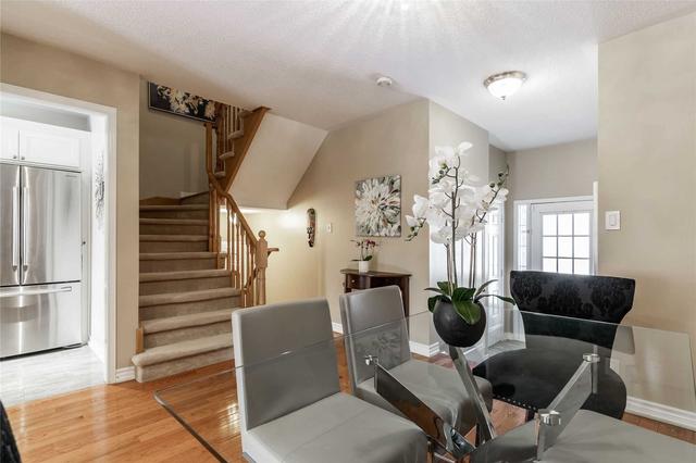 4802 Dovehouse Dr, House semidetached with 3 bedrooms, 3 bathrooms and 2 parking in Mississauga ON | Image 27