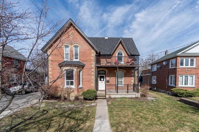 64 Joseph St, House detached with 3 bedrooms, 5 bathrooms and 7 parking in Brampton ON | Image 2