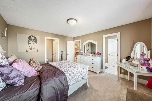 232 Montclair Place, House detached with 5 bedrooms, 4 bathrooms and 6 parking in Rocky View County AB | Image 34