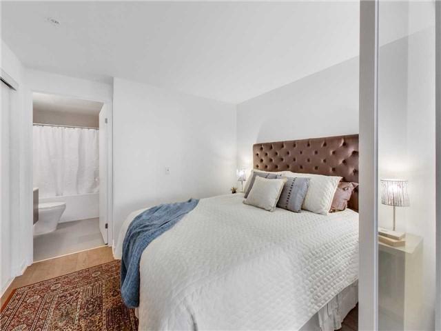 103 - 530 Indian Grve, Condo with 2 bedrooms, 2 bathrooms and 1 parking in Toronto ON | Image 18