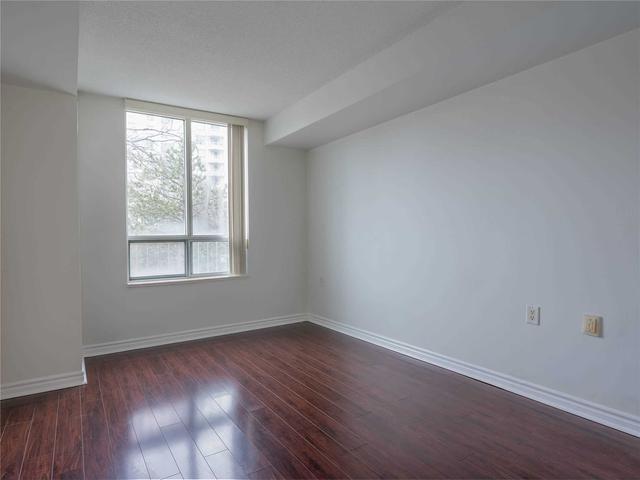 th-02 - 2627 Mccowan Rd, Townhouse with 2 bedrooms, 3 bathrooms and 2 parking in Toronto ON | Image 4
