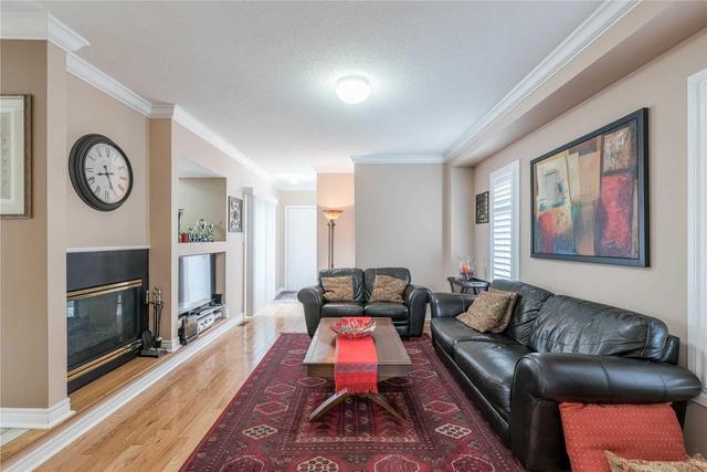 2444 Sixth Line, House detached with 4 bedrooms, 3 bathrooms and 6 parking in Oakville ON | Image 8